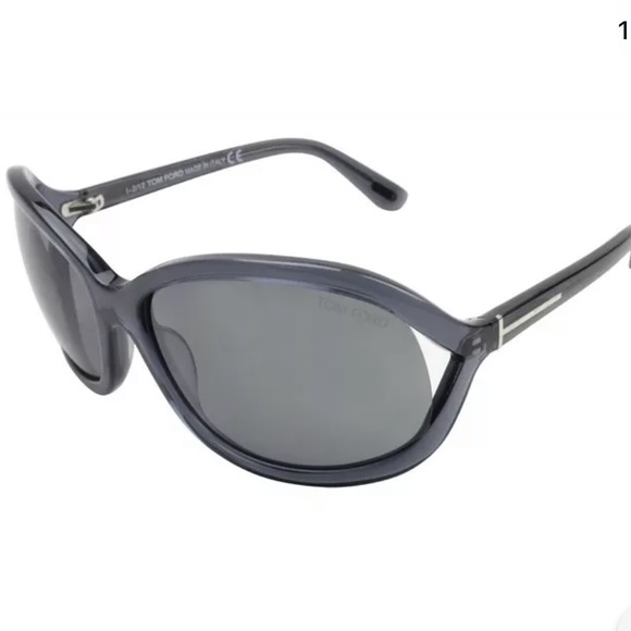 Tom Ford Accessories - Tom Ford Vivienne polarized sunglasses grey